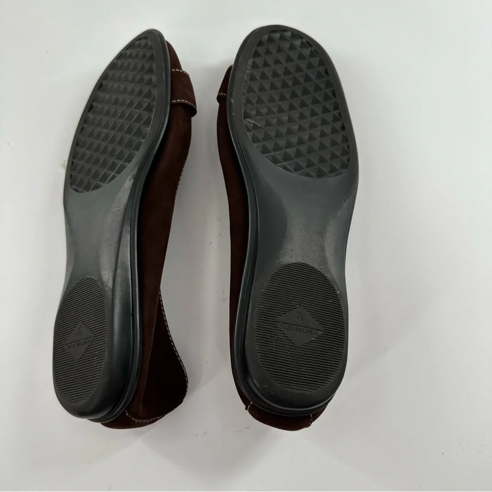 Aerosoles womens flats size 7.5 chocolate brown suede buckle old money loafers